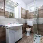 Gorgeous In With Kitchen Hébergement de vacances