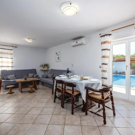 Gorgeous In With Kitchen Tatil Evi *